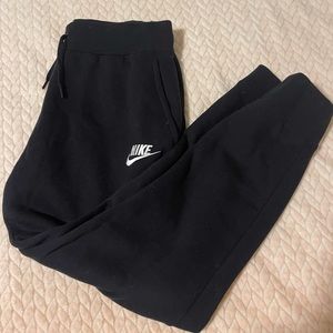 Nike youth LX sweatpants